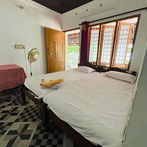  Séjour chez l'habitant Marari
